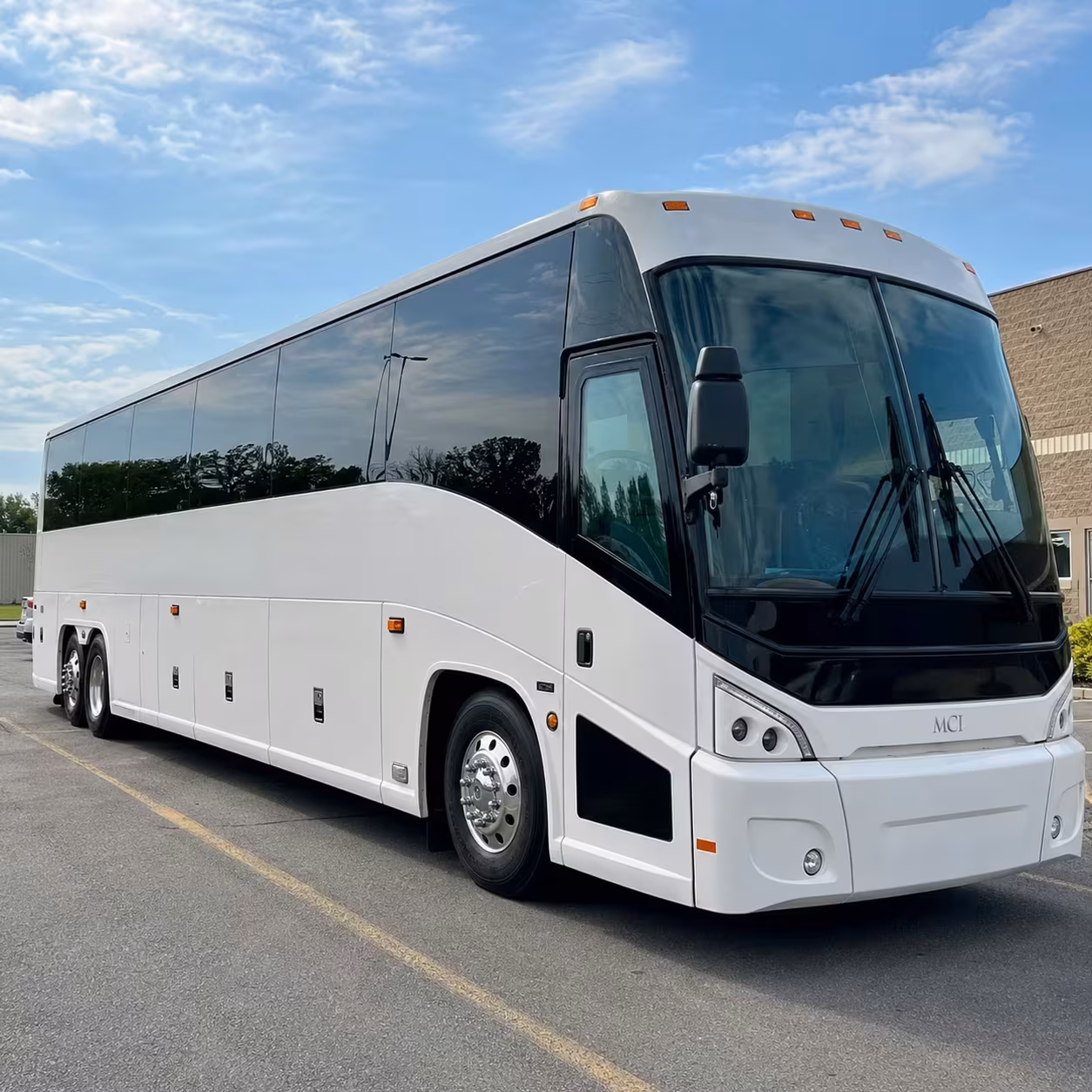 how trip distance and duration affect miami beach charter bus rental rates