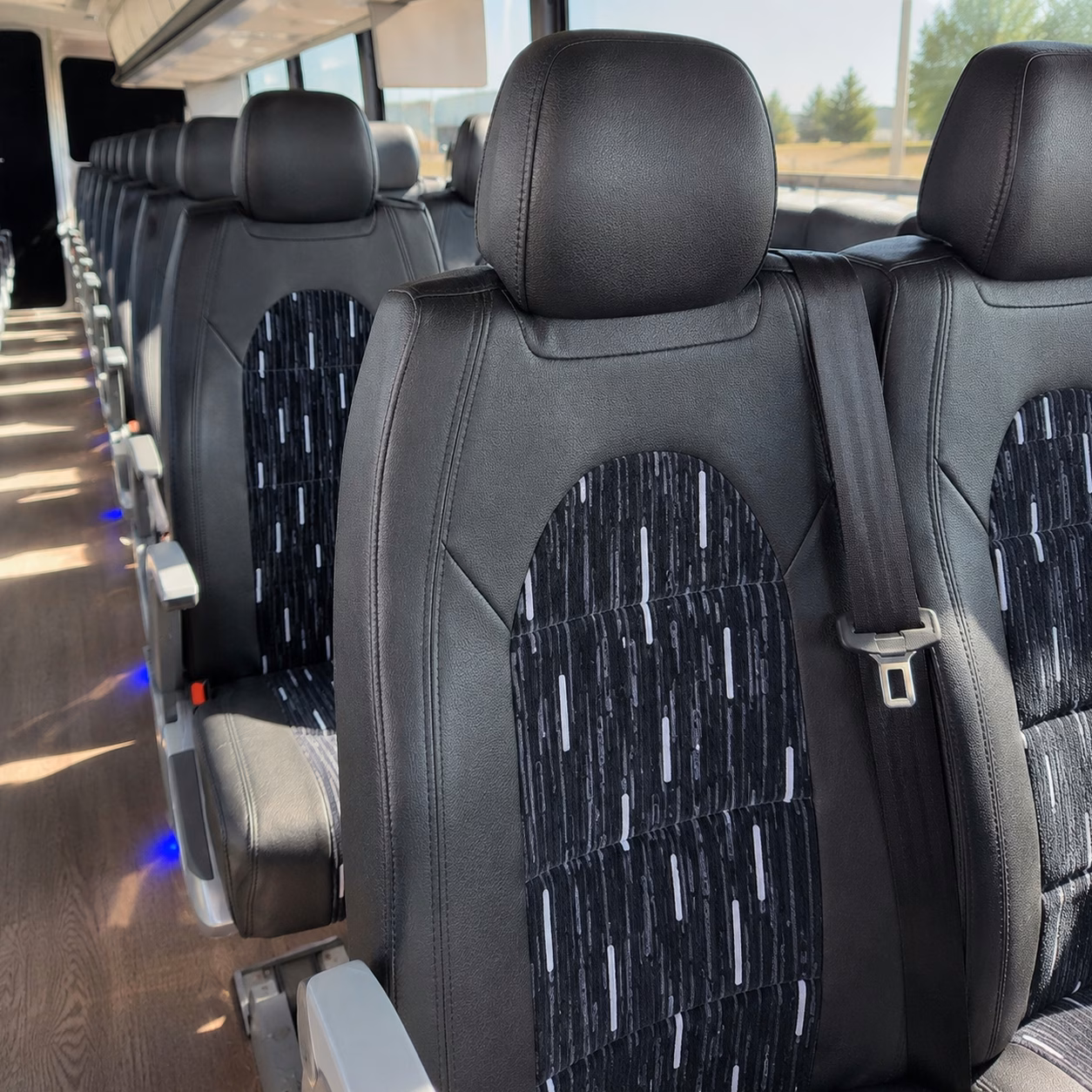 school trip charter bus rentals from miami beach